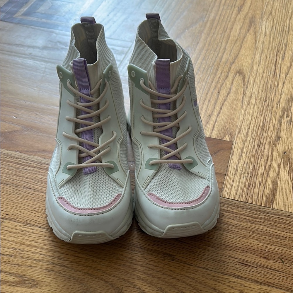 Zara Cream and Purple High-Top Sneakers